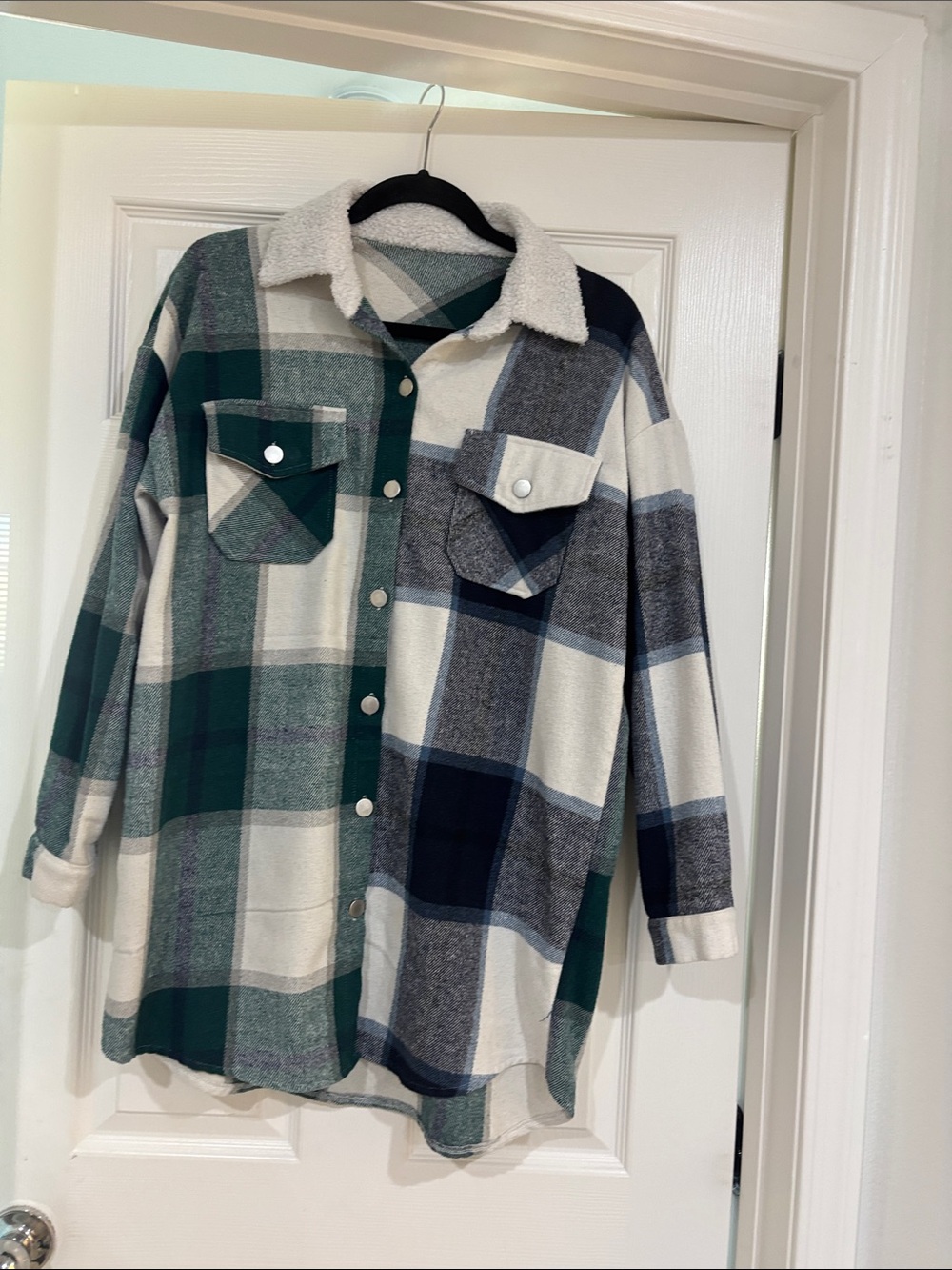 SHEIN Green, Navy & Cream Plaid Sherpa-Collar Button-Down